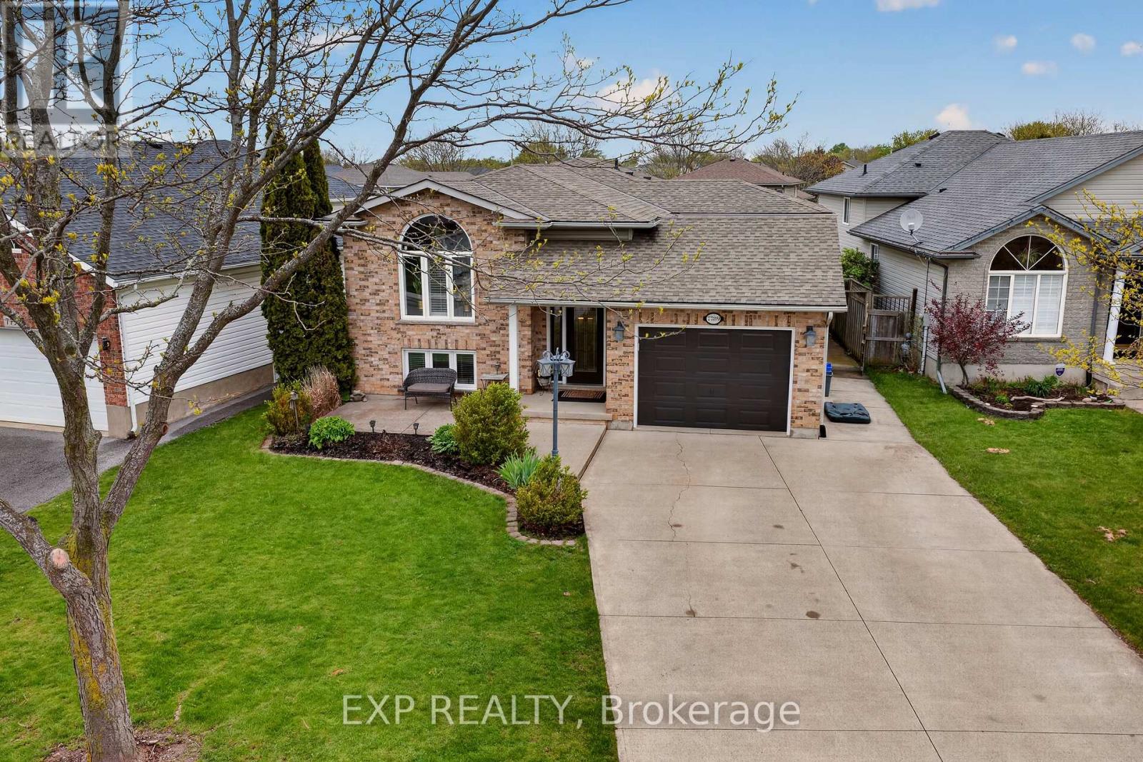 7789 ASCOT CIRCLE - 44