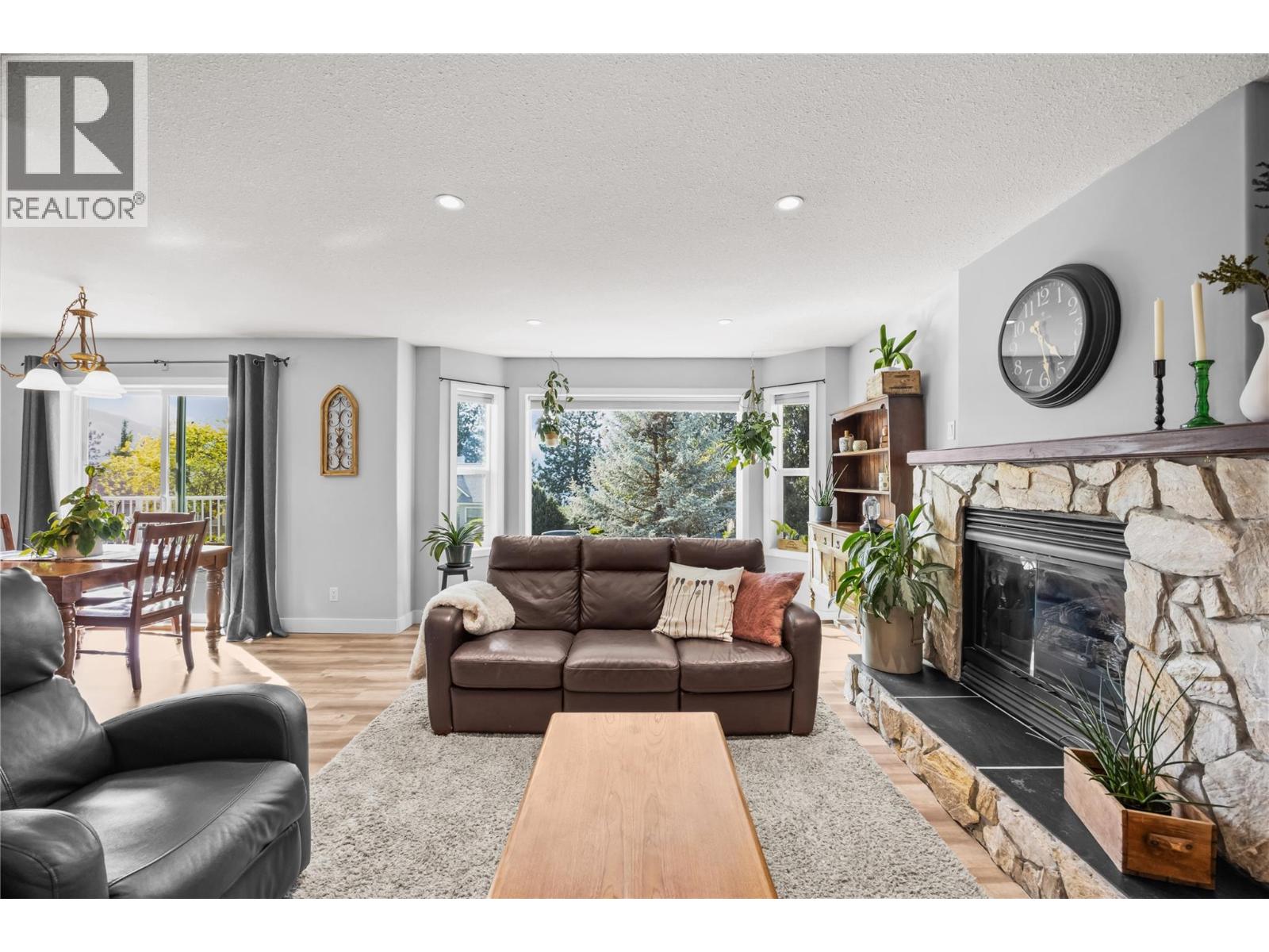 2520 EVERGREEN Drive, Penticton