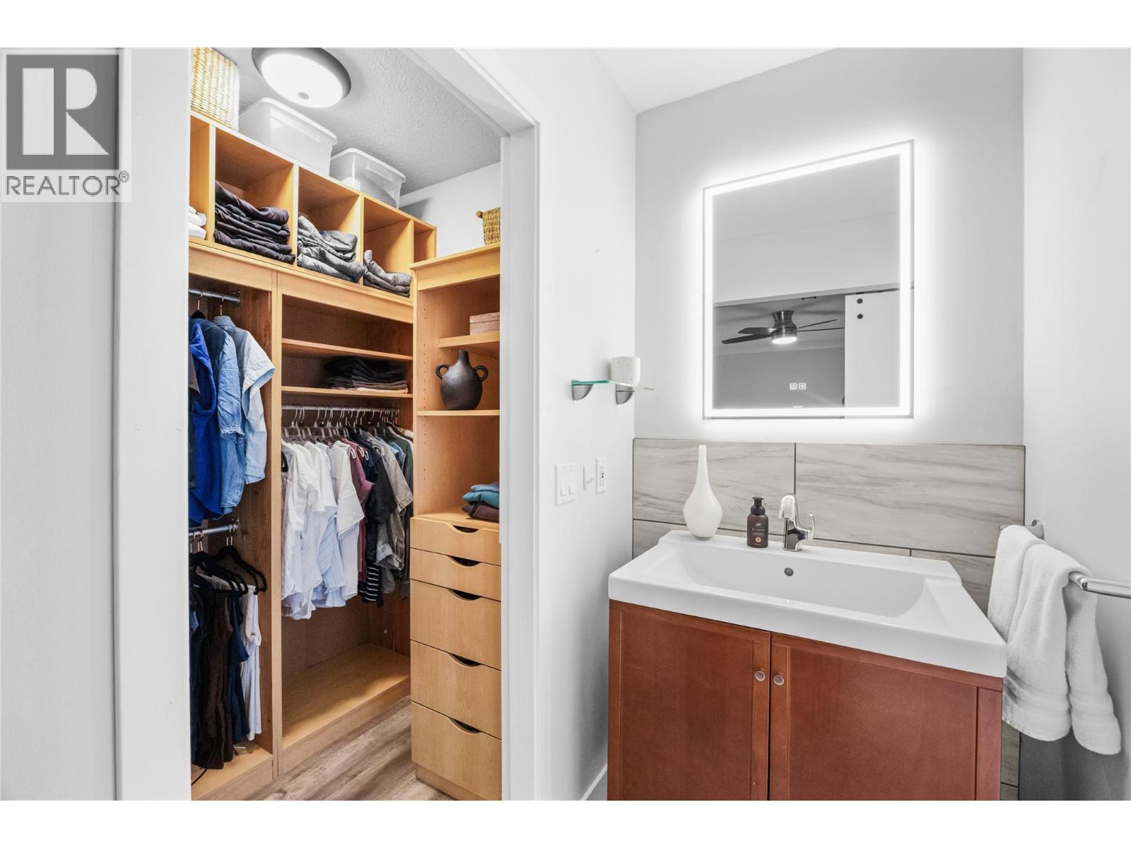 2520 EVERGREEN Drive, Penticton