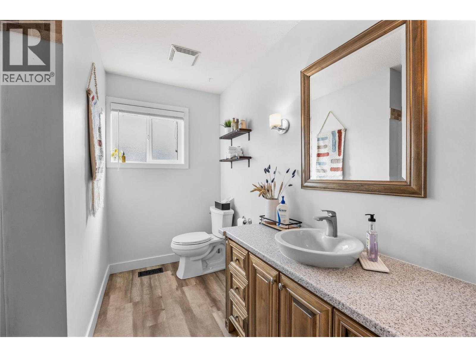 2520 EVERGREEN Drive, Penticton