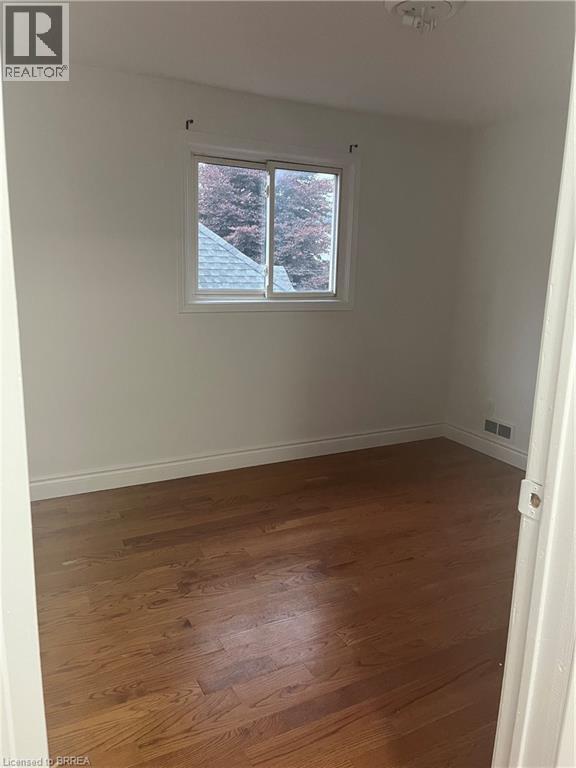 5 CAMERON Avenue S Unit# UPPER, Hamilton, Ontario, L8K2W7 — Photo 14
