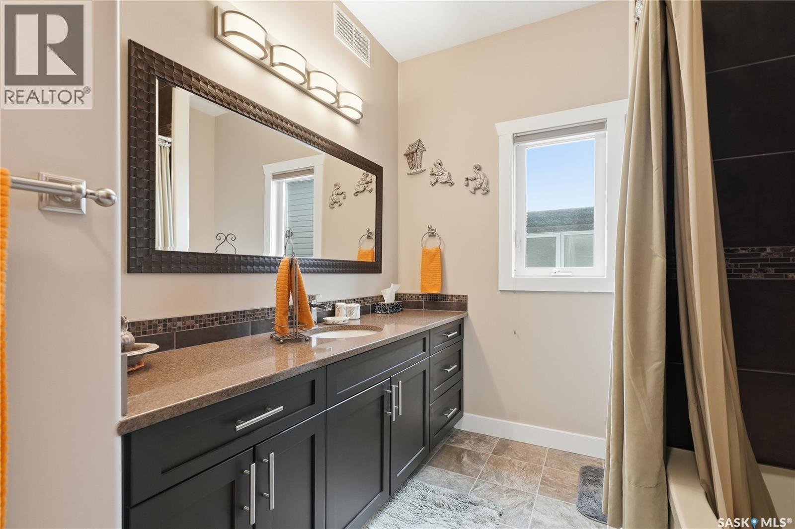 335 McCallum LANE - 29