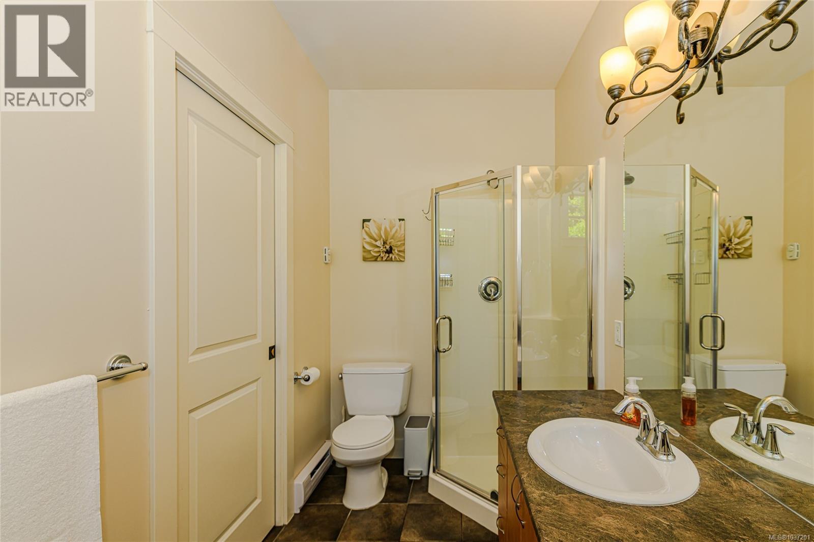 983 Arngask Ave - 13