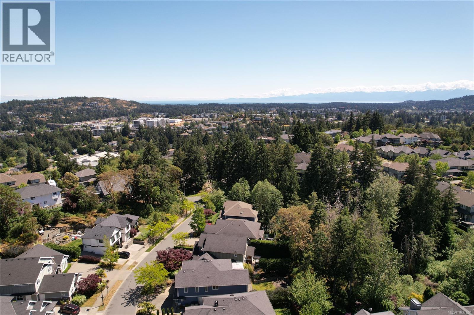 983 Arngask Ave, Langford