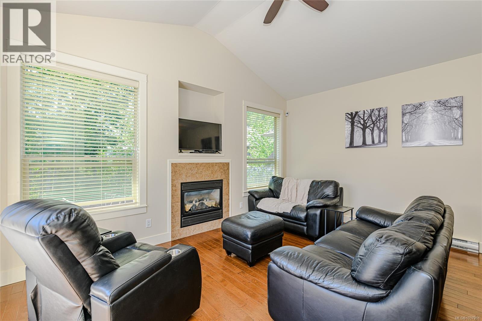 983 Arngask Ave - 7
