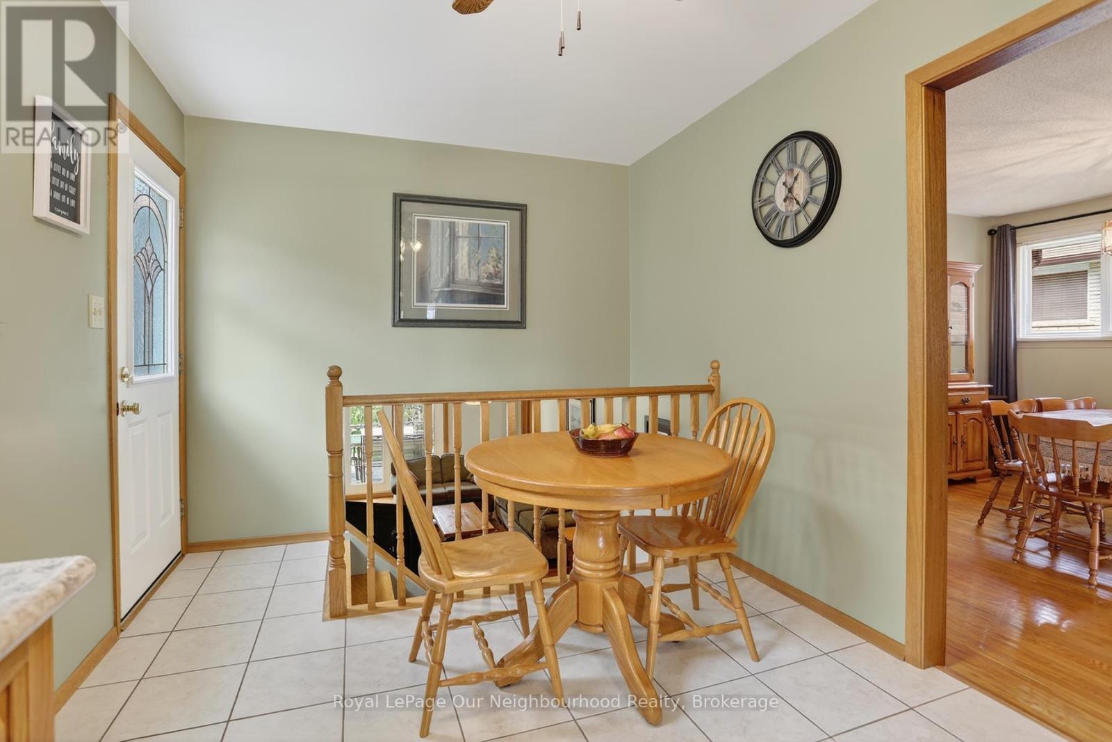 34 BRANT COURT - 12