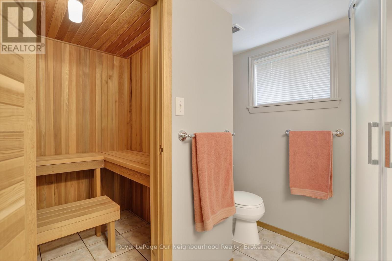 34 BRANT COURT - 41