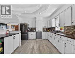 Bath (# pieces 1-6) - 1150 Route 370, Leech, NB E1X1S6 Photo 11