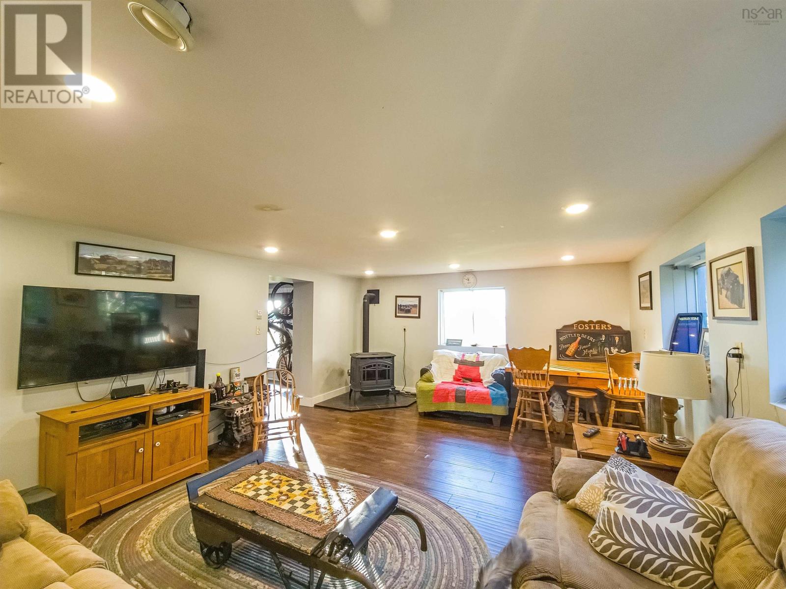 24 SANDY RANALDS LANE - 30