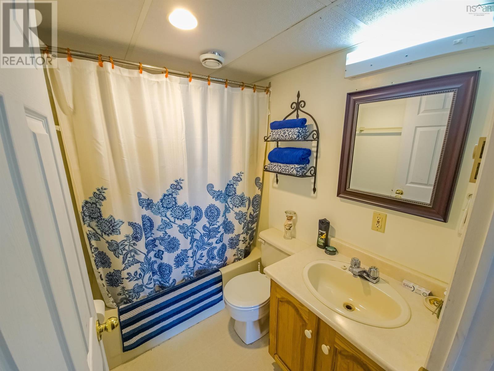 24 SANDY RANALDS LANE - 27