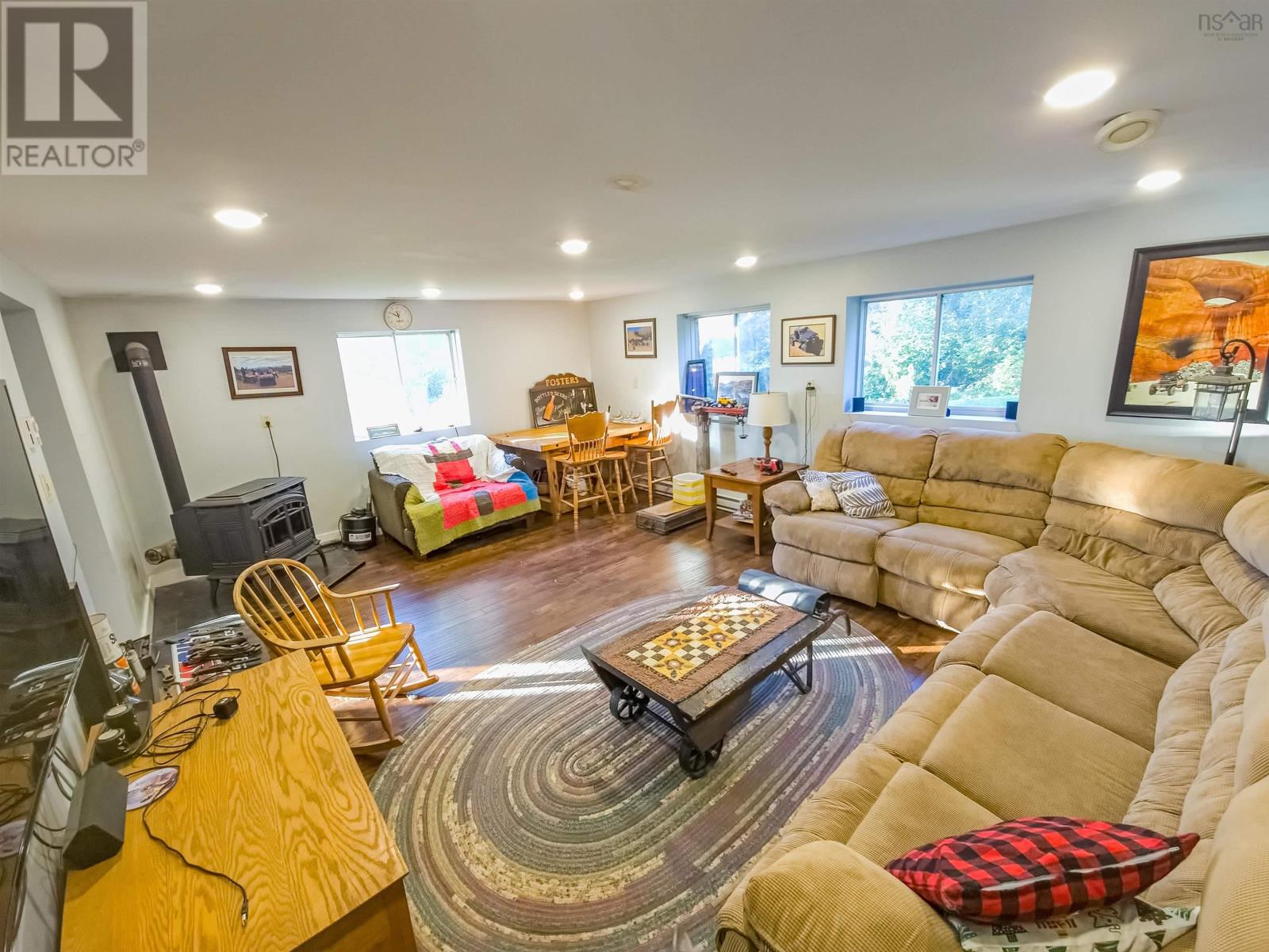 24 SANDY RANALDS LANE - 29
