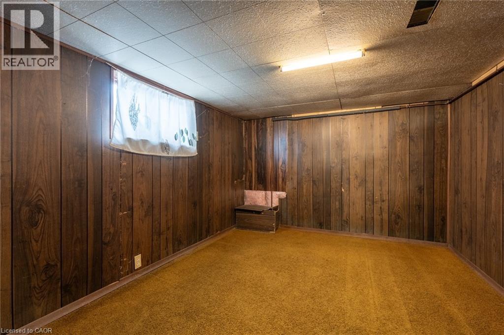 156 ADELINE Avenue - 24