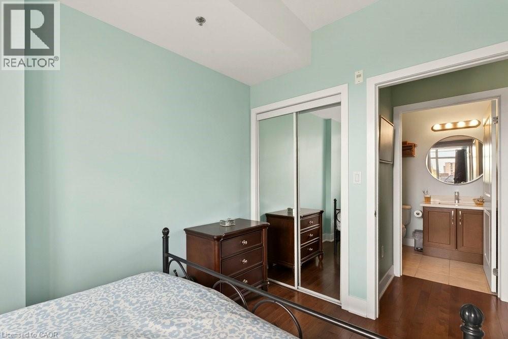 90 CHARLTON Avenue W Unit# 504, Hamilton, Ontario, L8P0B4 — Photo 23