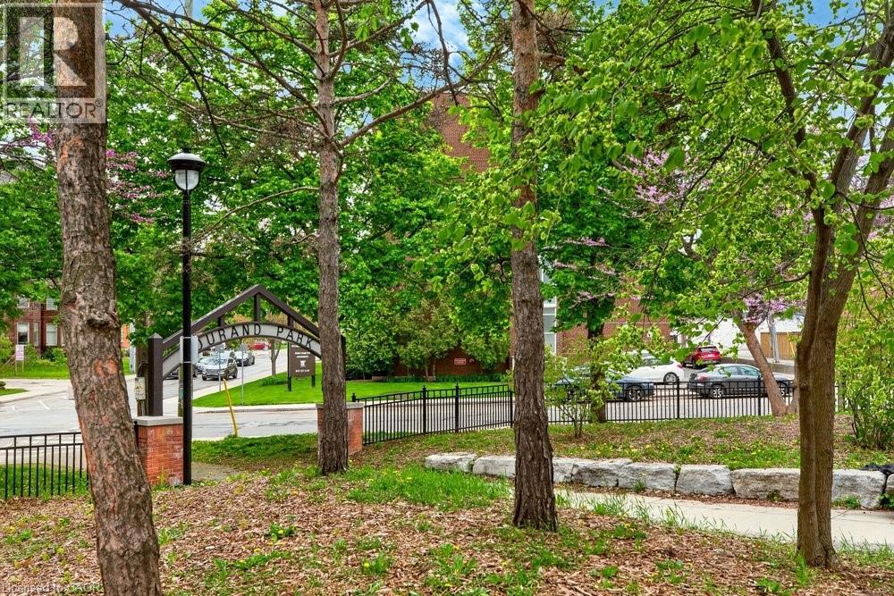 90 CHARLTON Avenue W Unit# 504, Hamilton, Ontario, L8P0B4 — Photo 21