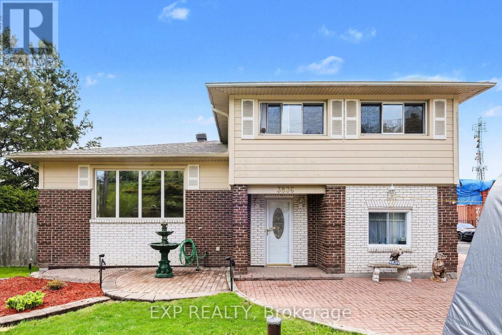 Welcome to 3836 Leitrim Road