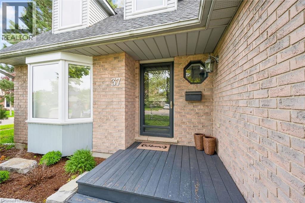 37 ENFIELD Drive, Cambridge, Ontario, N1P1A5 — Photo 45