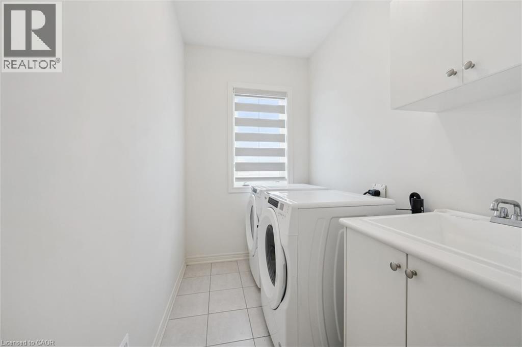 3 GLEDHILL Crescent, Cambridge, Ontario, N1T0G2 — Photo 43