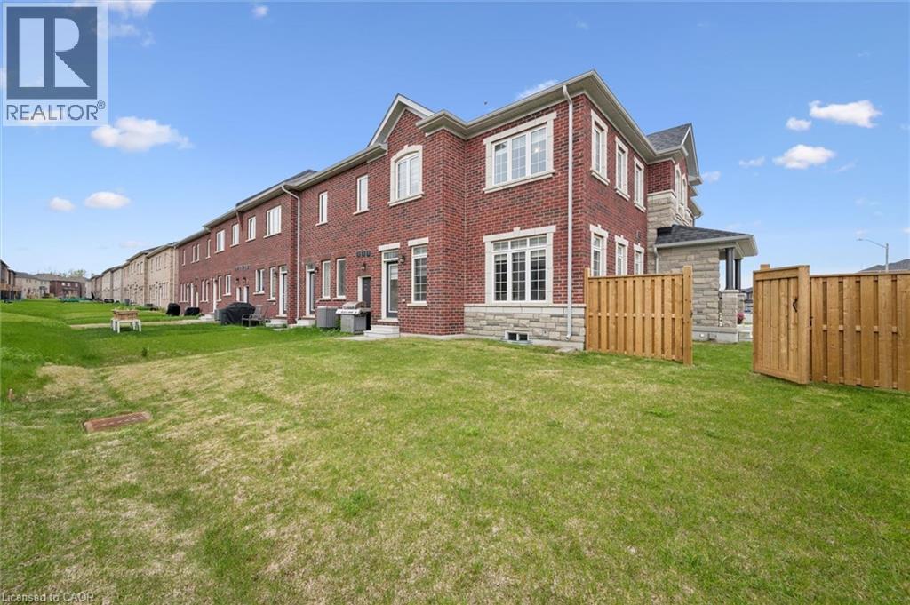 3 GLEDHILL Crescent, Cambridge, Ontario, N1T0G2 — Photo 10