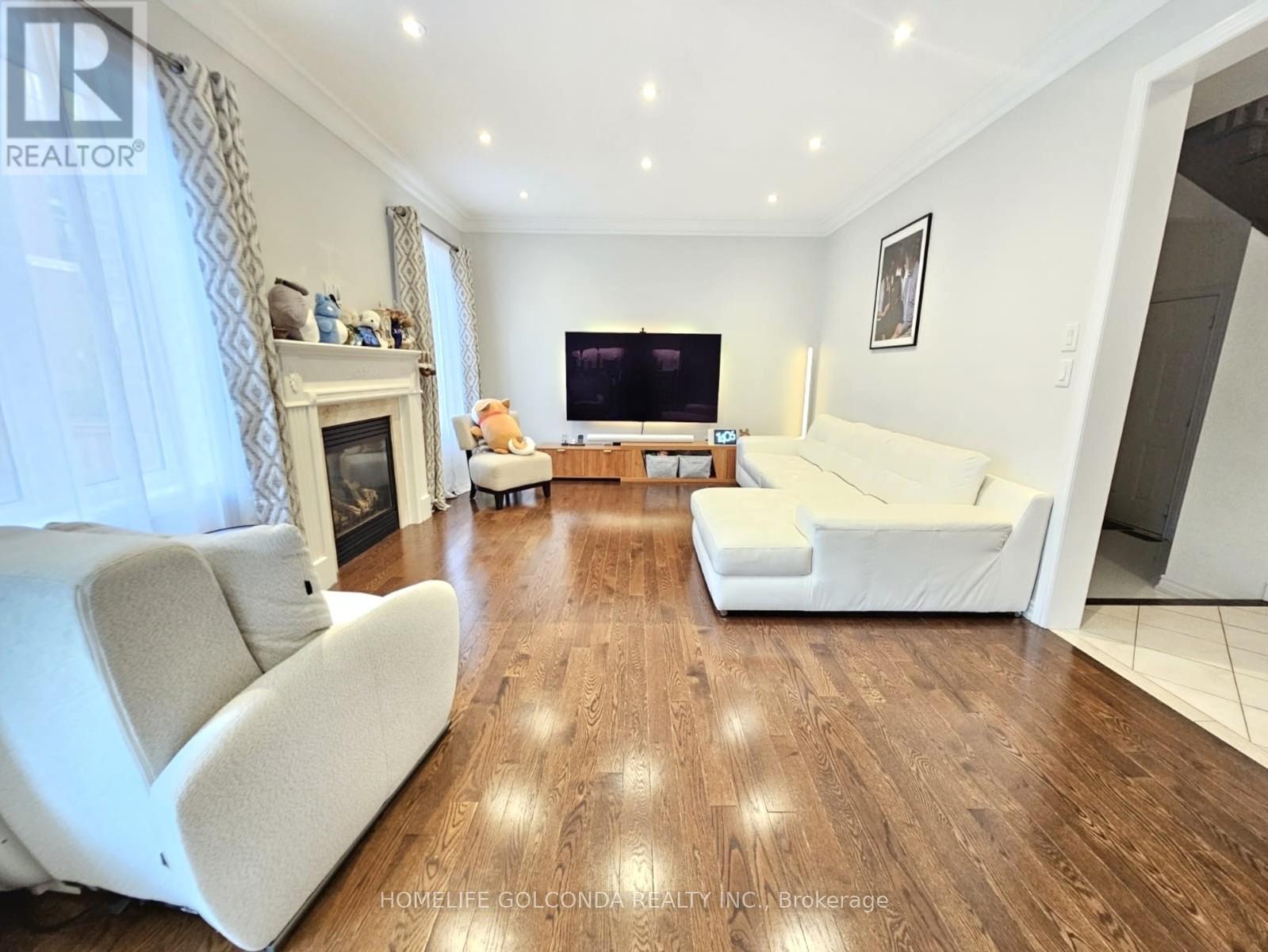 3252 LARRY CRESCENT - 9