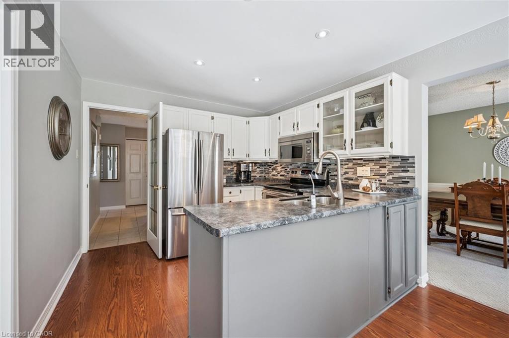 176 WESTVALE Drive, Waterloo, Ontario, N2T1C2 — Photo 12