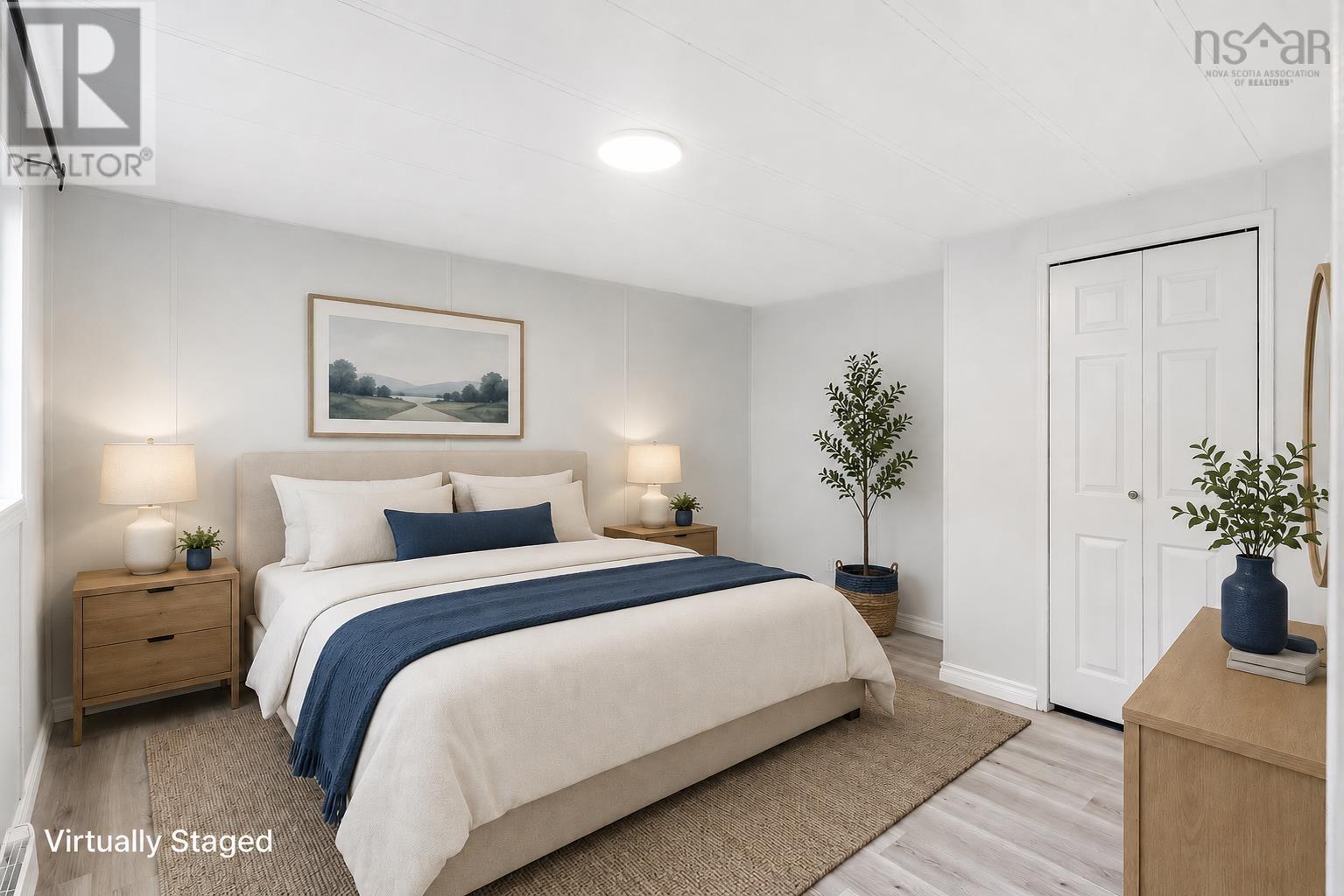 Property 20 of 34 of 525 Thorn Avenue