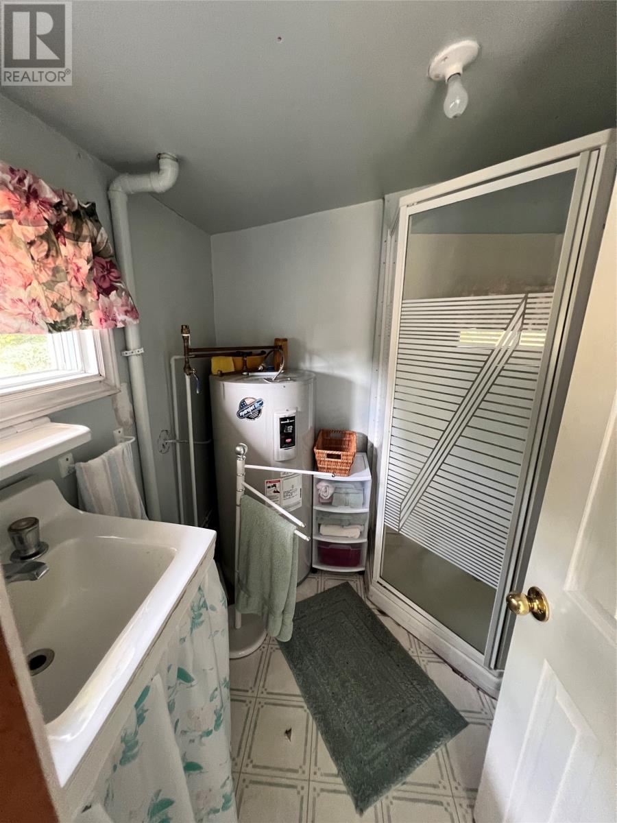 1-3 Kavanaughs Road - 19