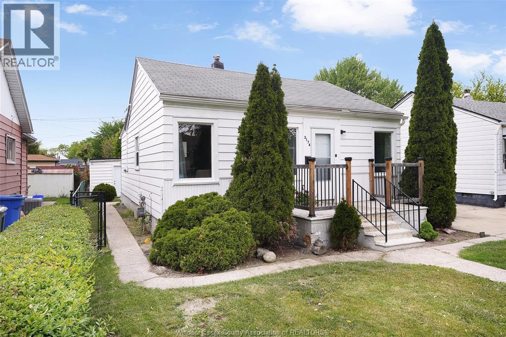 3174 Manchester ROAD, Windsor, Ontario, N9C1X8 — Photo 2