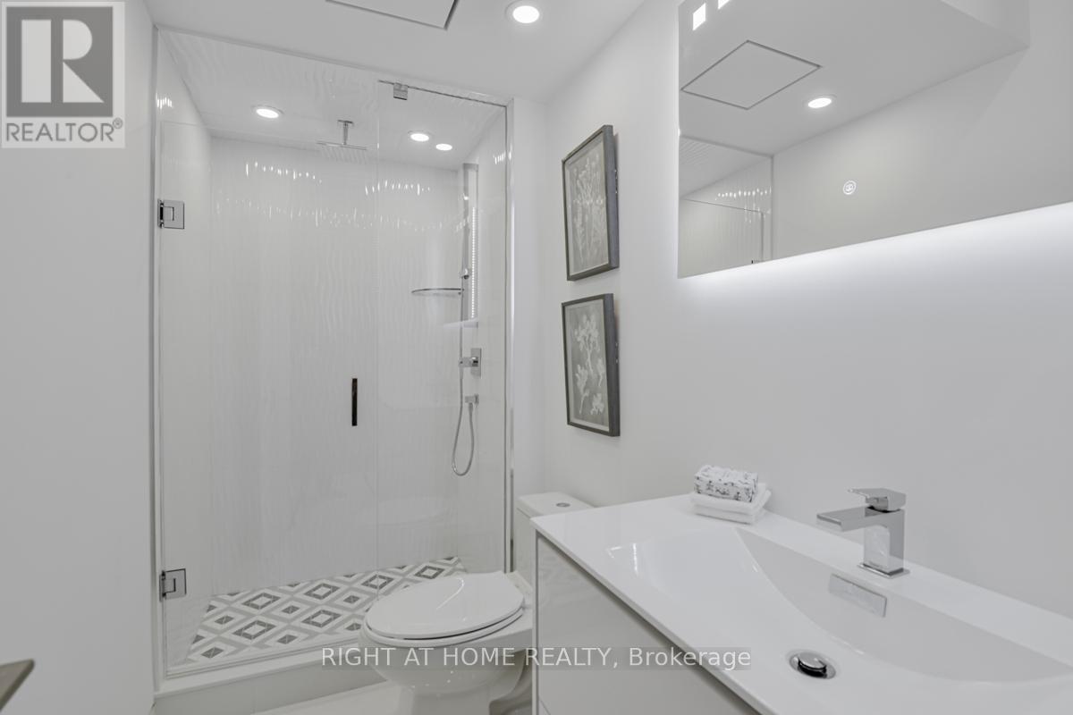 675 HURON STREET - 15