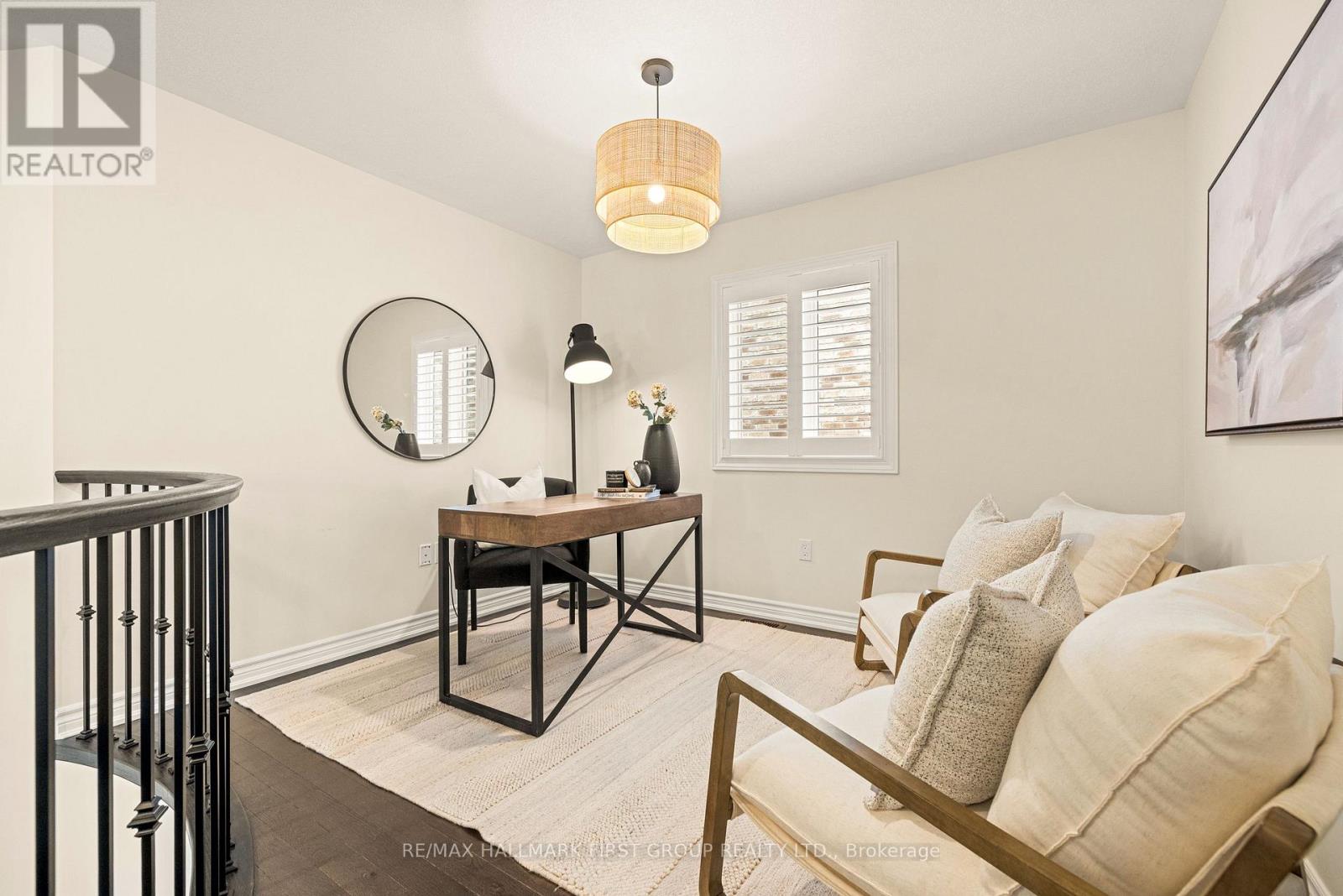 85 HARRY GAY DRIVE - 24