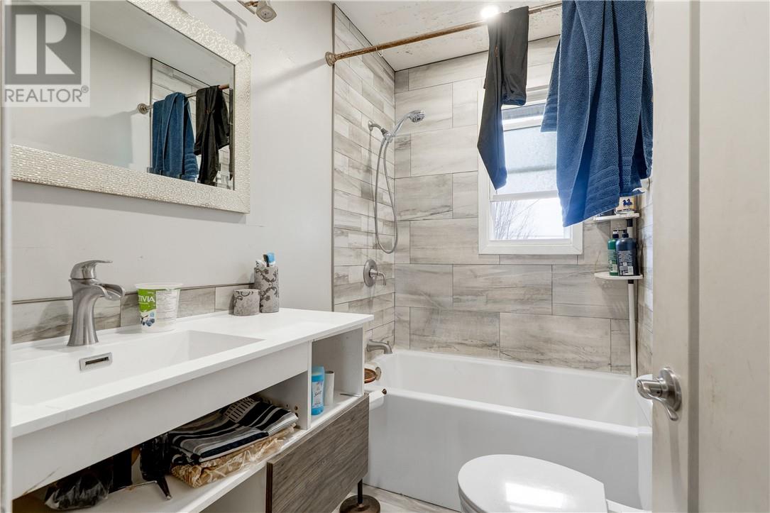 38 Morrison Avenue - 24