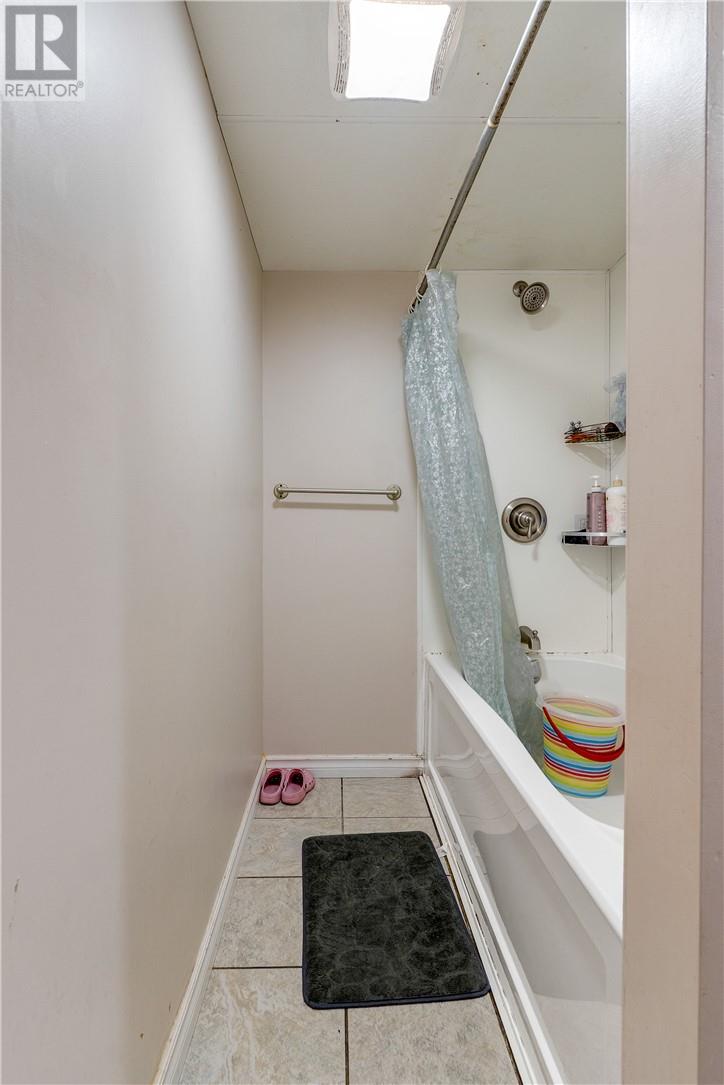 38 Morrison Avenue - 36