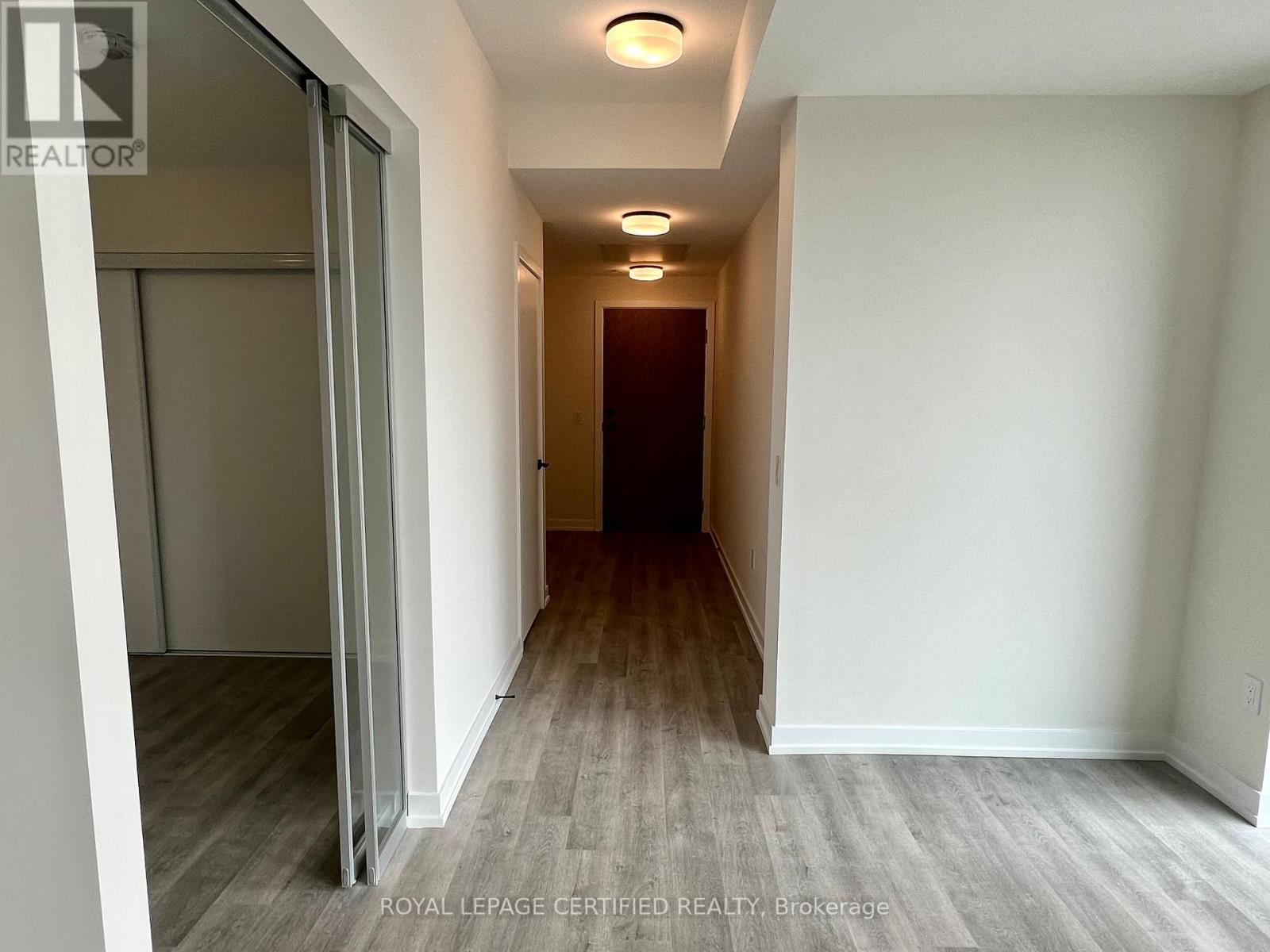 #703 2300 ST. CLAIR AVENUE W - 5