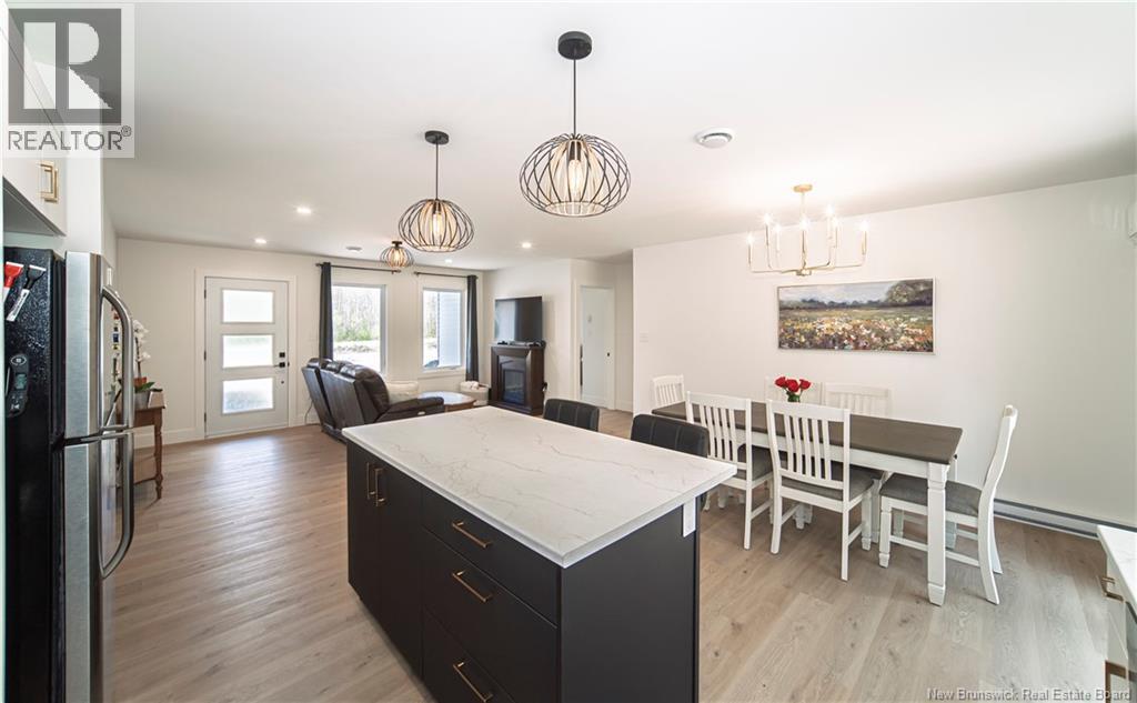 8 Bonnieway Drive - Image 6