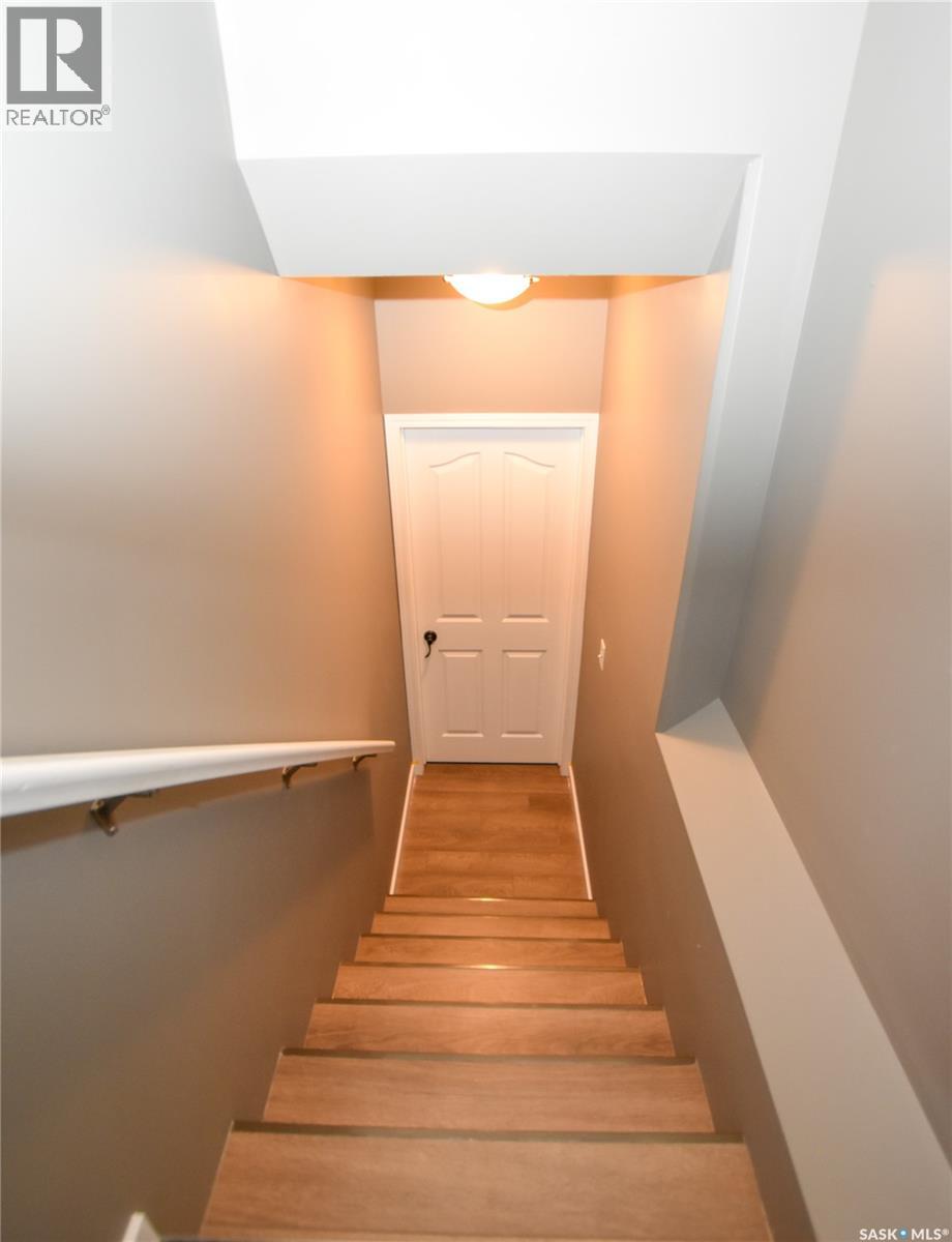 106 Geary CRESCENT - 22