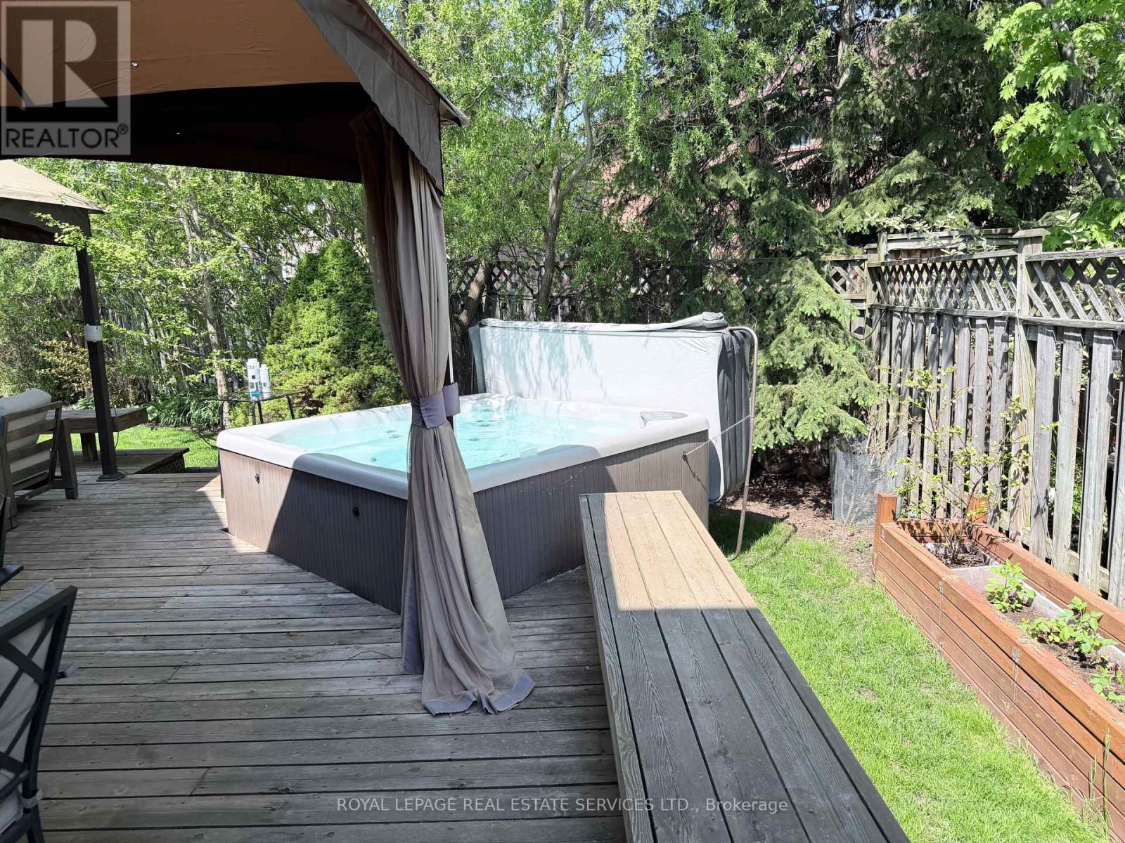 1279 OLD ENGLISH LANE - 49