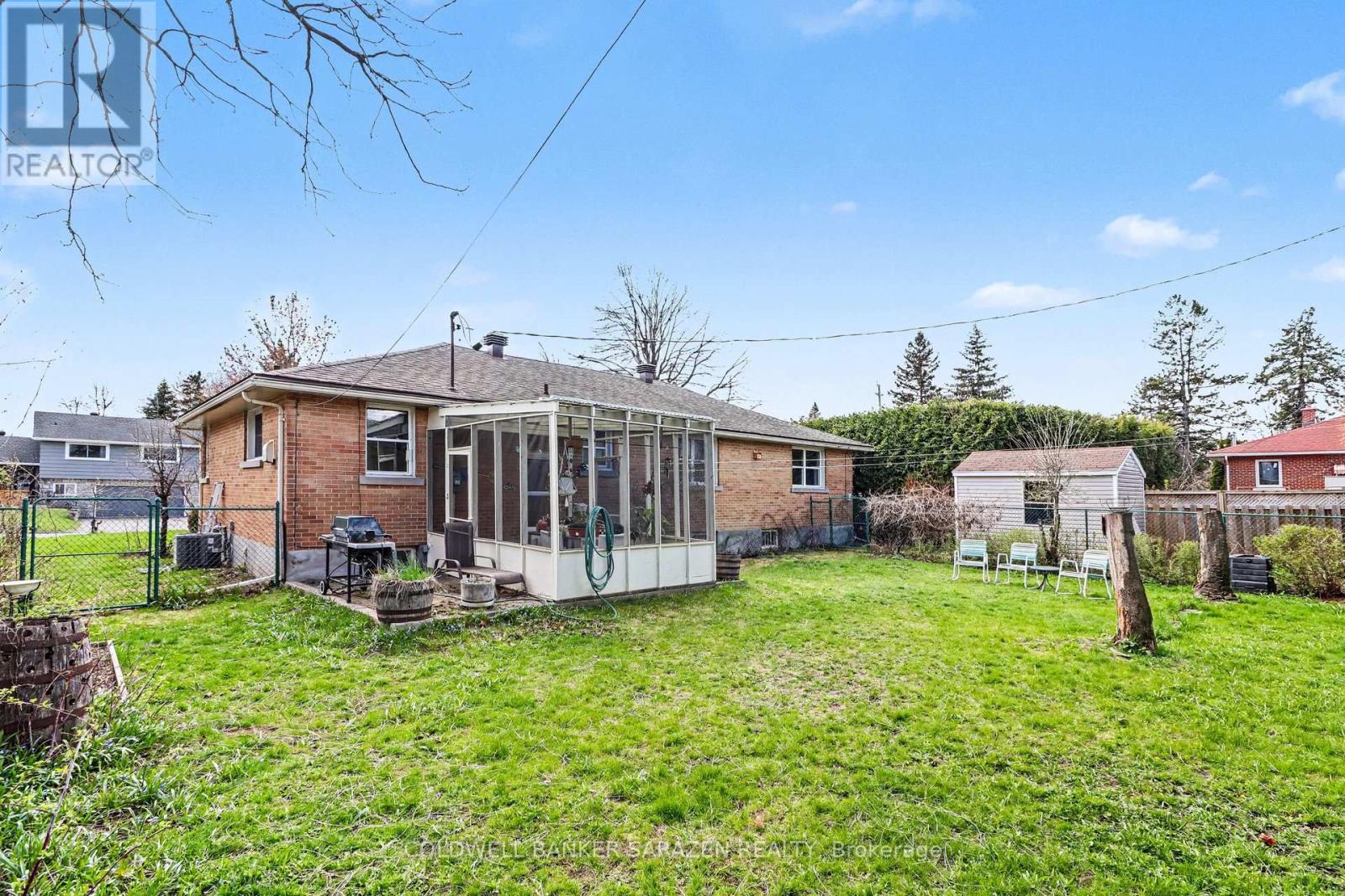 1421 PALEN AVENUE - 21