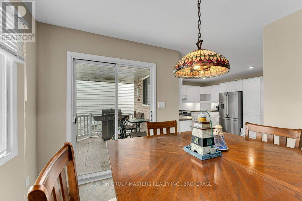 530 SACKVILLE CRESCENT - 16