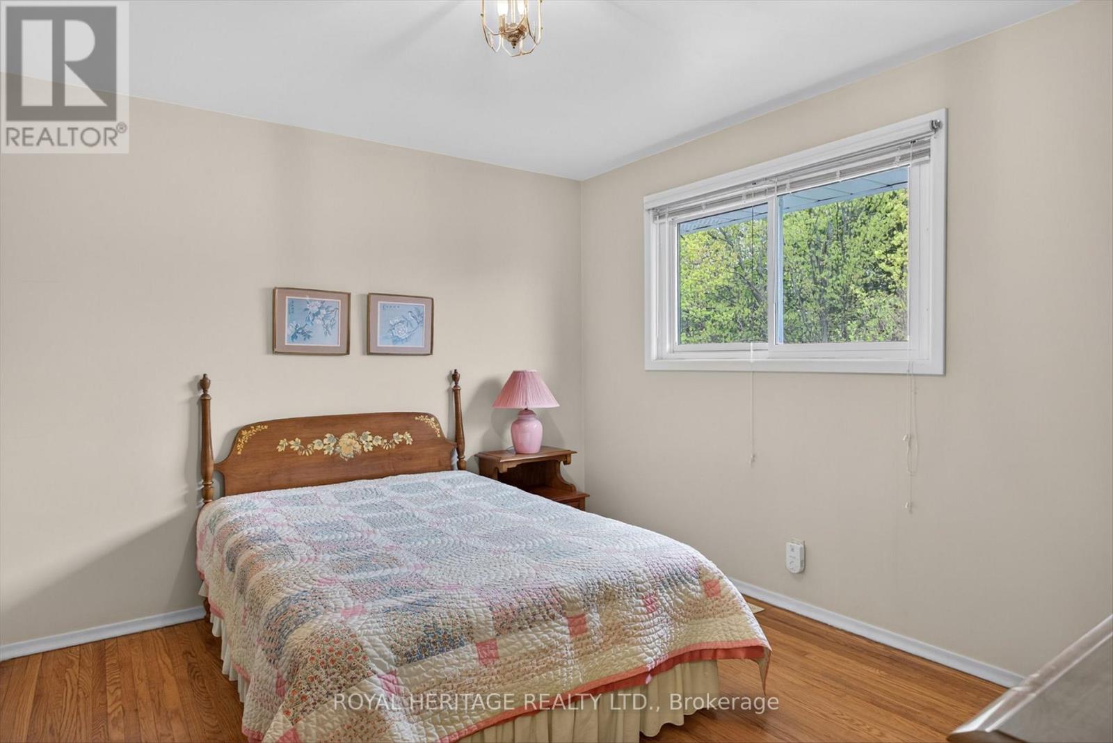 1337 FRANKLIN DRIVE W - 23