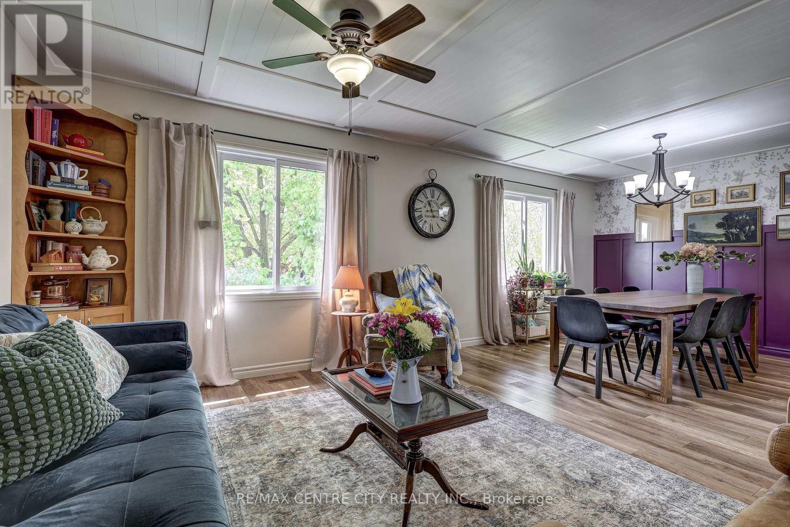 142 DUFFERIN STREET - 12