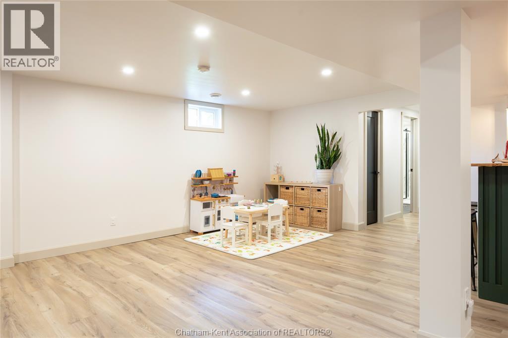 114 Faubert DRIVE, Chatham, Ontario, N7M2Y4 — Photo 4