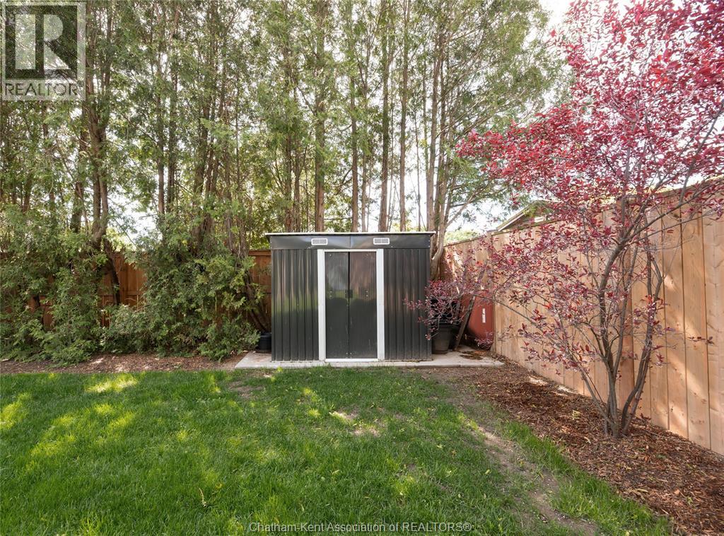 114 Faubert DRIVE, Chatham, Ontario, N7M2Y4 — Photo 6
