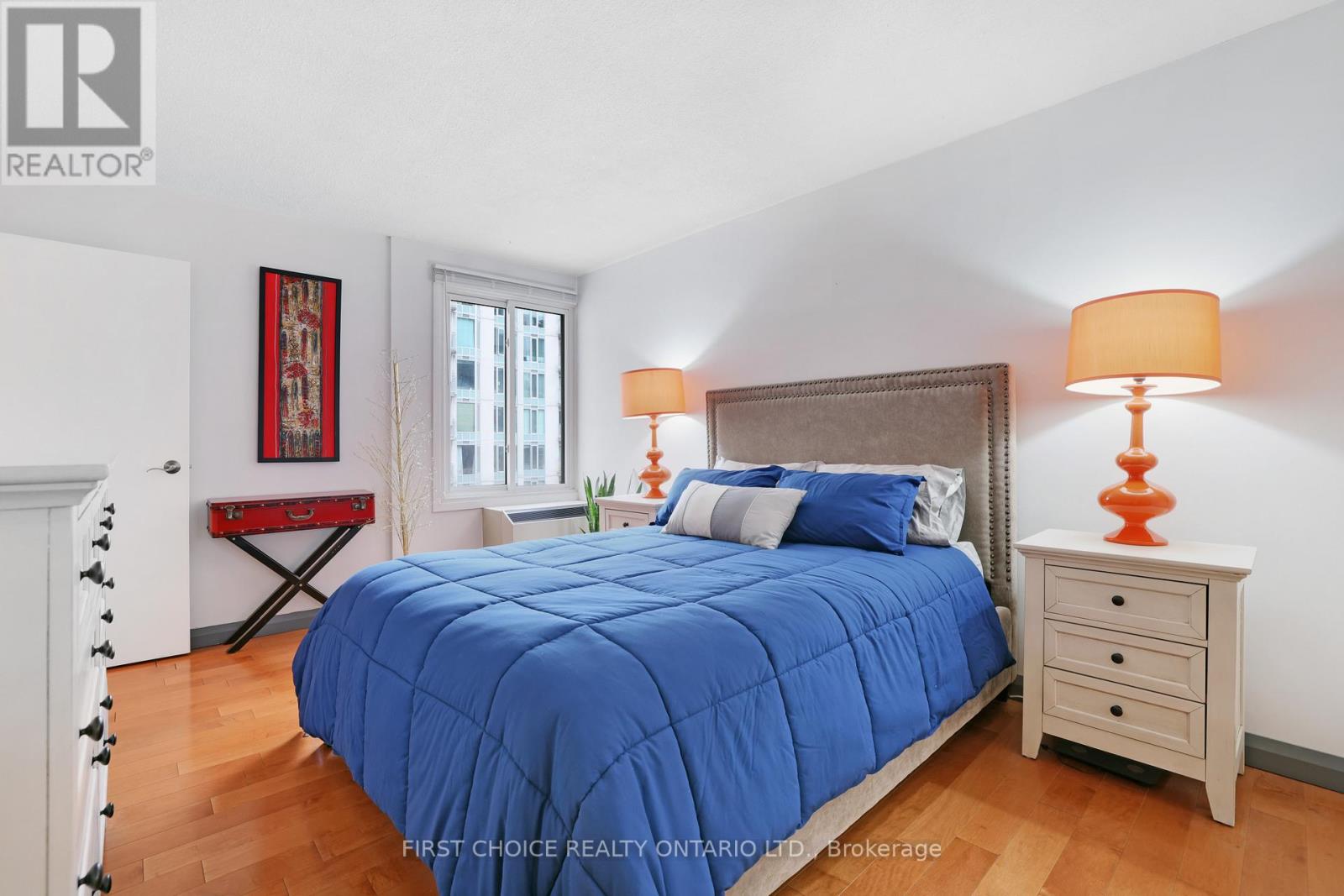 #703 141 SOMERSET STREET W - 19