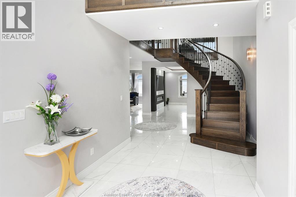 300 SHOREVIEW CIRCLE, Windsor, Ontario, N8P1M7 — Photo 6