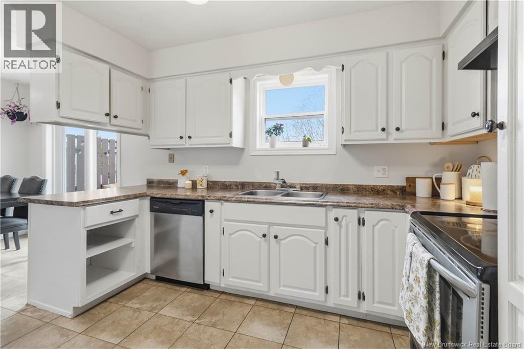 570 Mclaughlin - 12