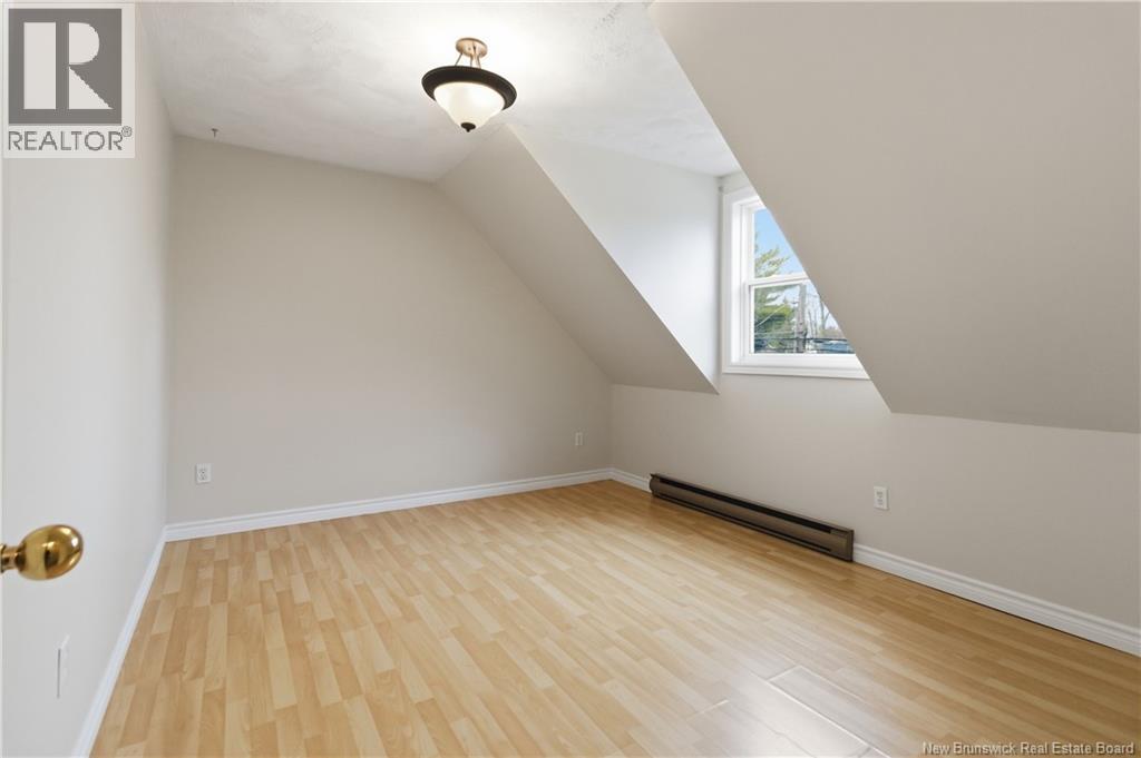 570 Mclaughlin - 25