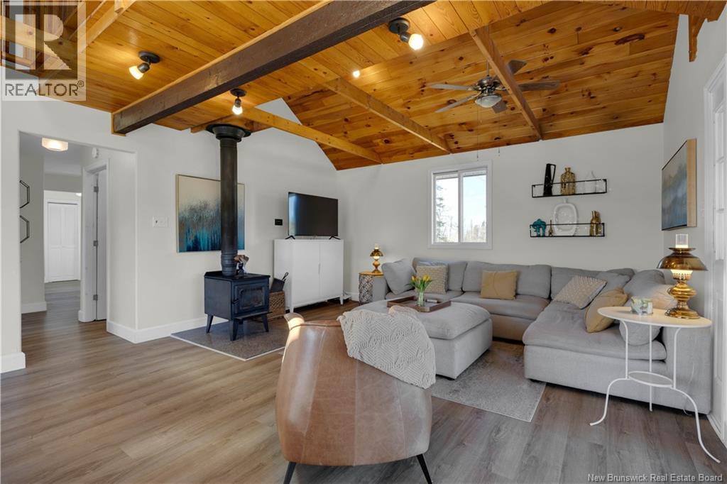 235 McArthur Road - 10