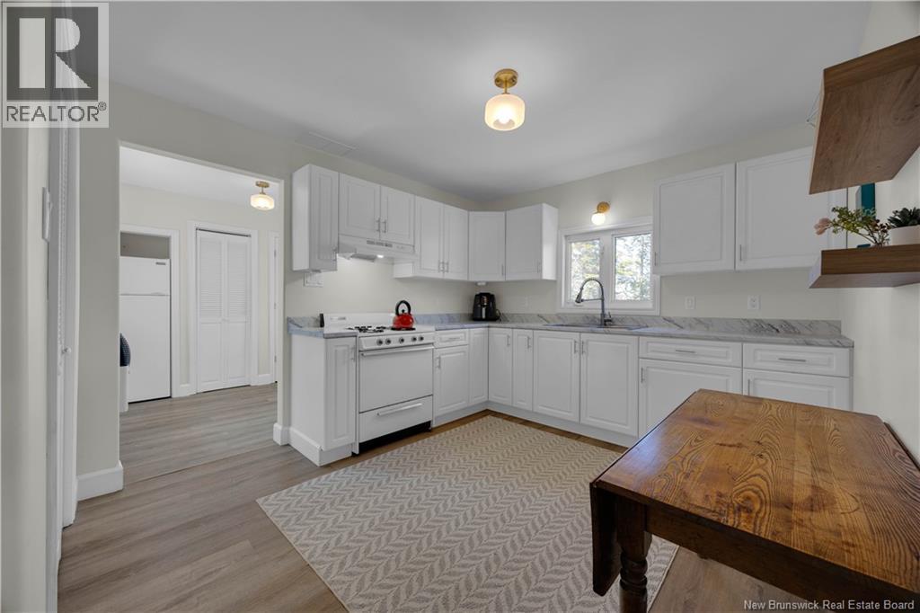 235 McArthur Road - 14