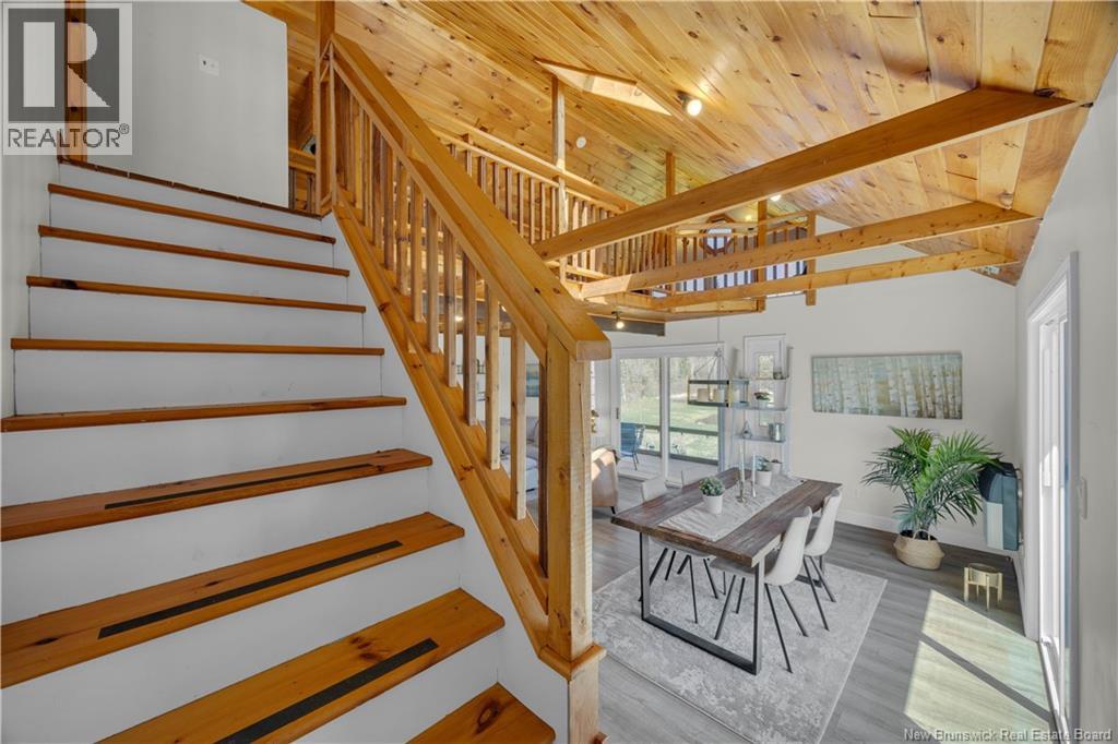 235 McArthur Road - 24