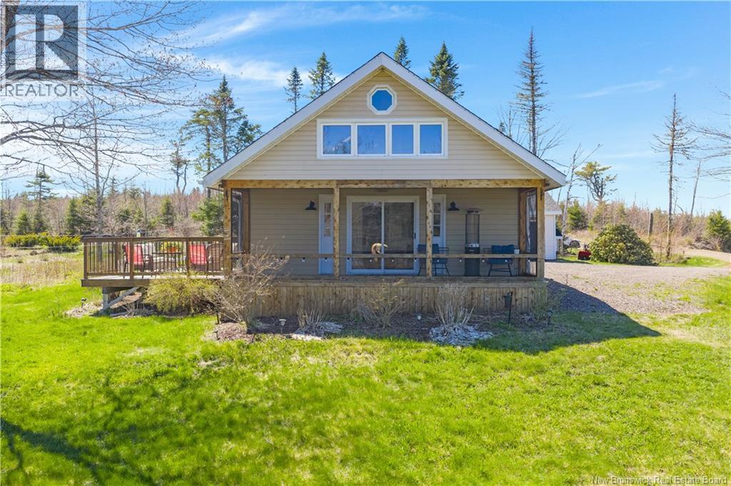 235 McArthur Road - 4