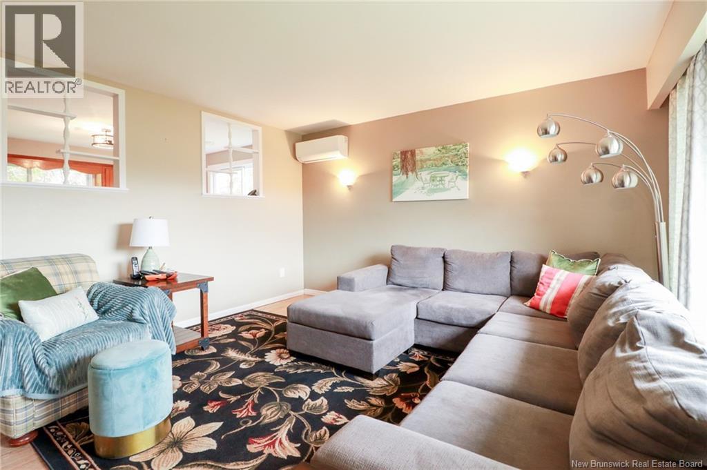 369 Hampton Road - 10